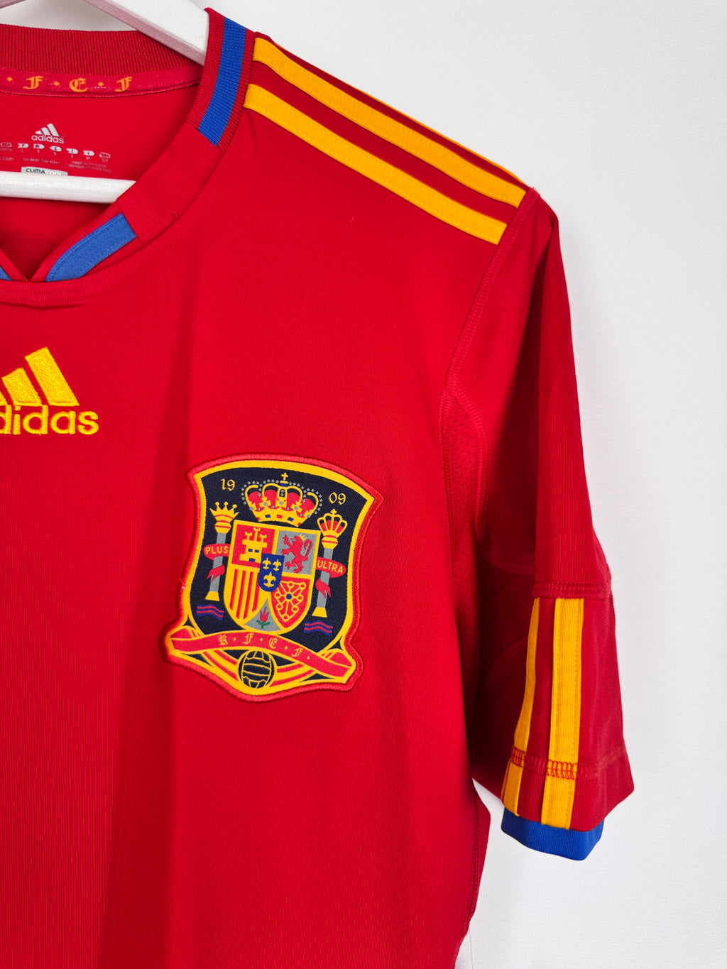 MAILLOT DE FOOTBALL ESPAGNE 2010 DOMICILE - ANDRES INIESTA #6 (S)