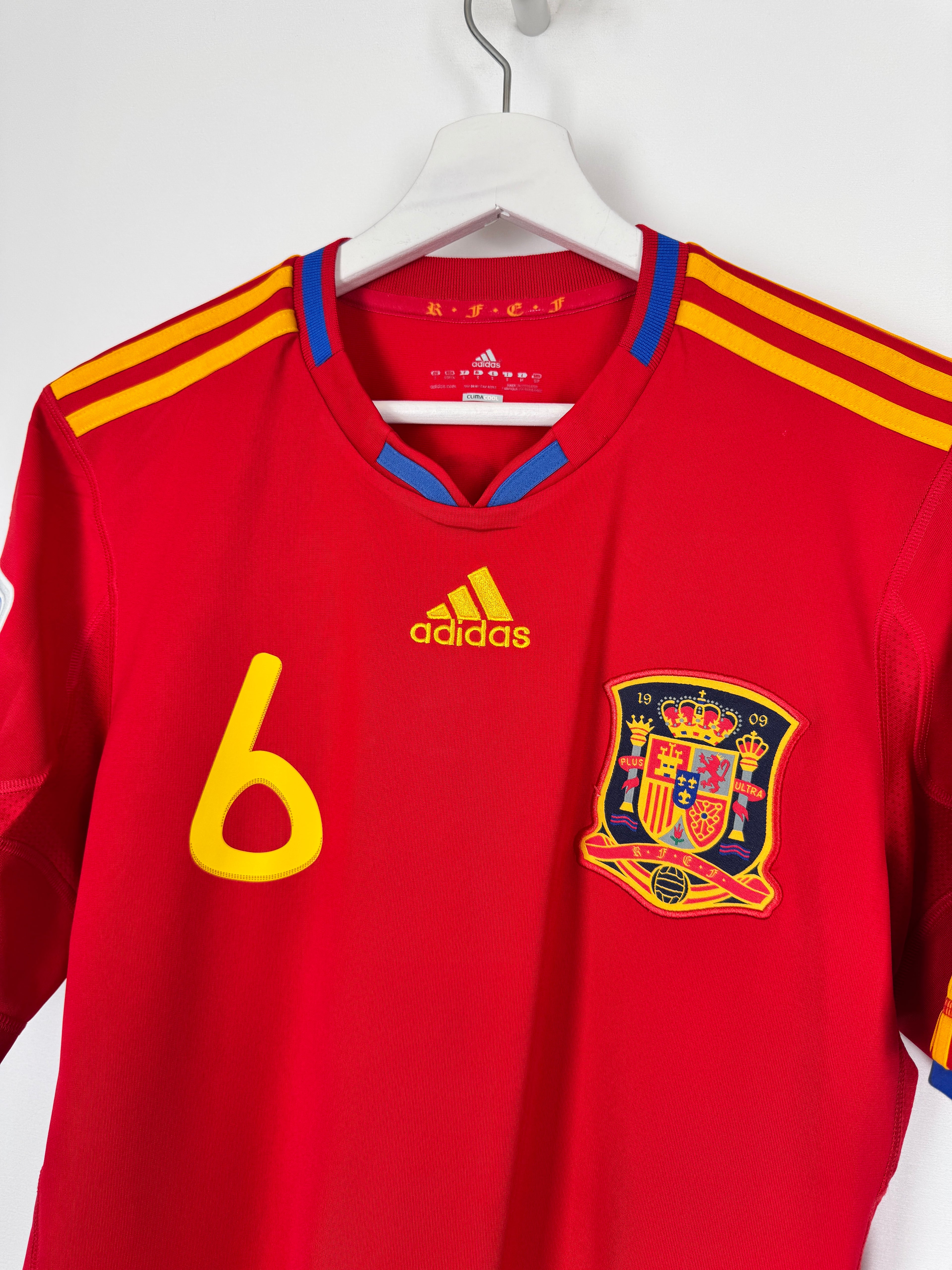 MAILLOT DE FOOTBALL ESPAGNE 2010 DOMICILE - ANDRES INIESTA #6 (S)