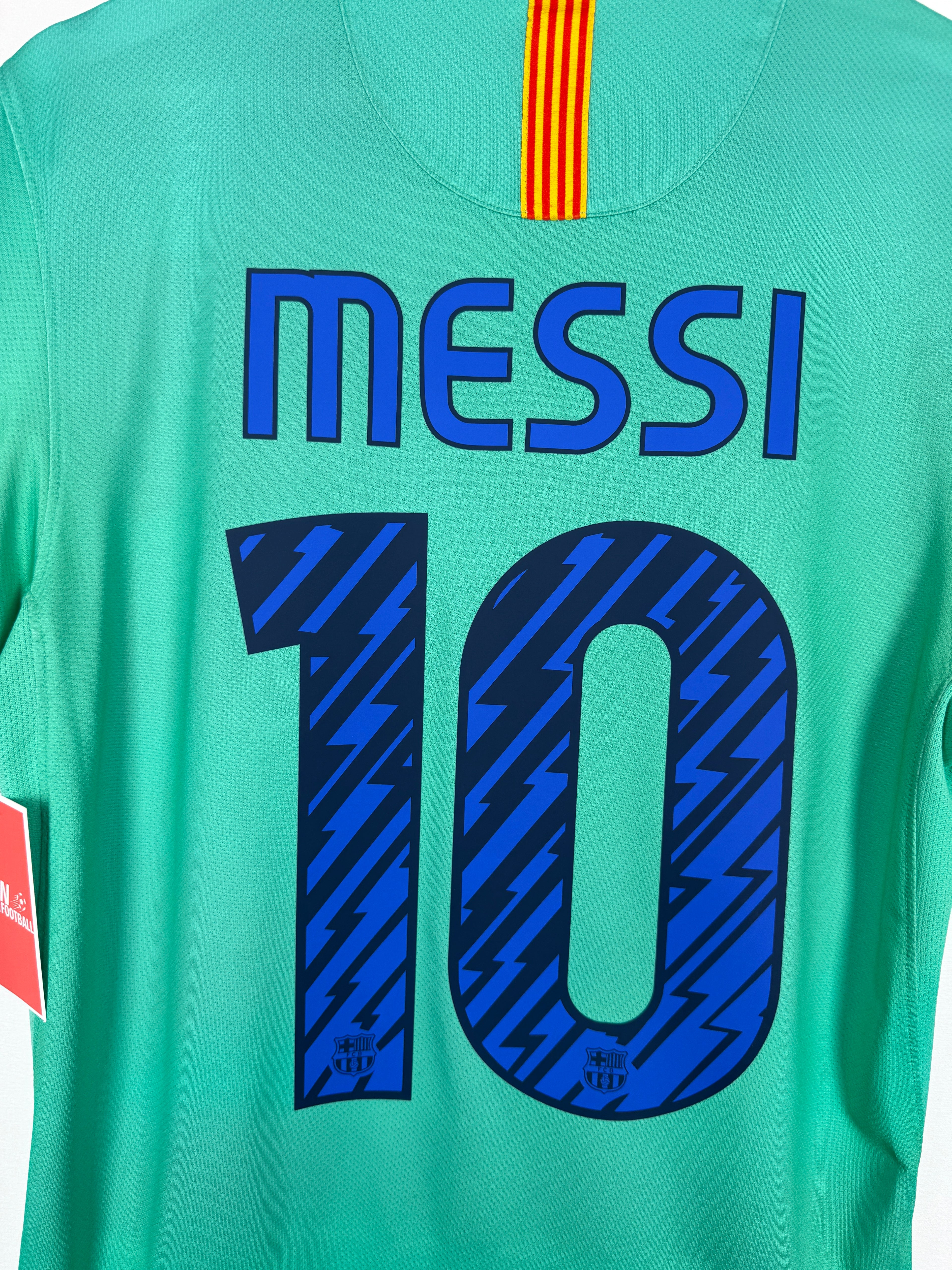 BARCELONA 2010/2011 AWAY FOOTBALL SHIRT - MESSI #10 (S)