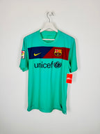 BARCELONA 2010/2011 AWAY FOOTBALL SHIRT - MESSI #10 (S)