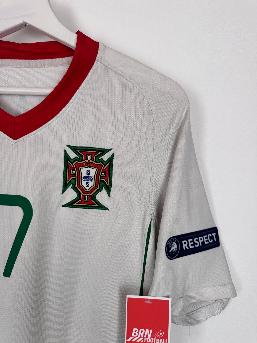MAILLOT DE FOOTBALL PORTUGAL 2008 EXTÉRIEUR - CRISTIANO RONALDO #7 (S)