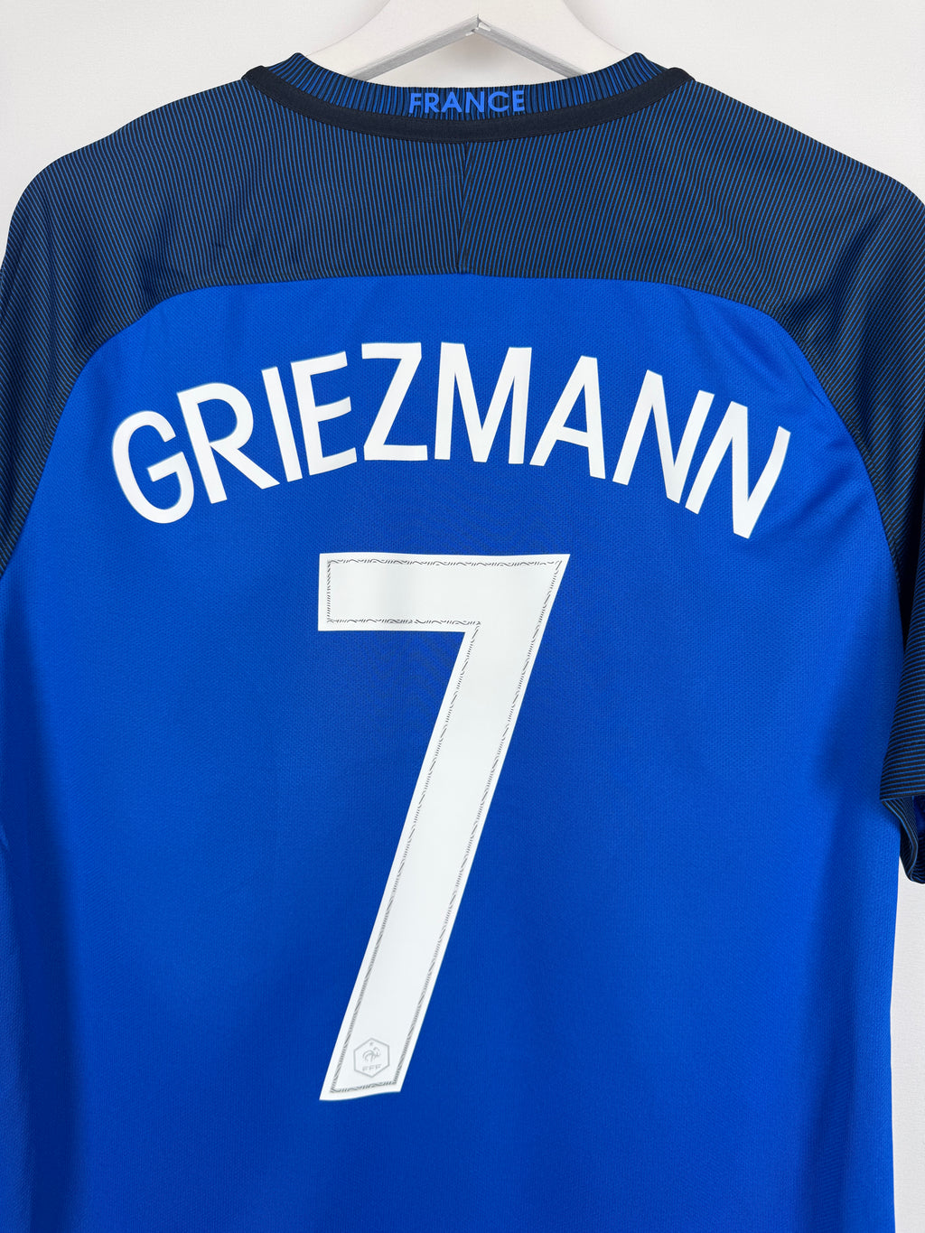 MAILLOT DE FOOTBALL ÉQUIPE DE FRANCE 2016 DOMICILE - ANTOINE GRIEZMANN #7 (M)