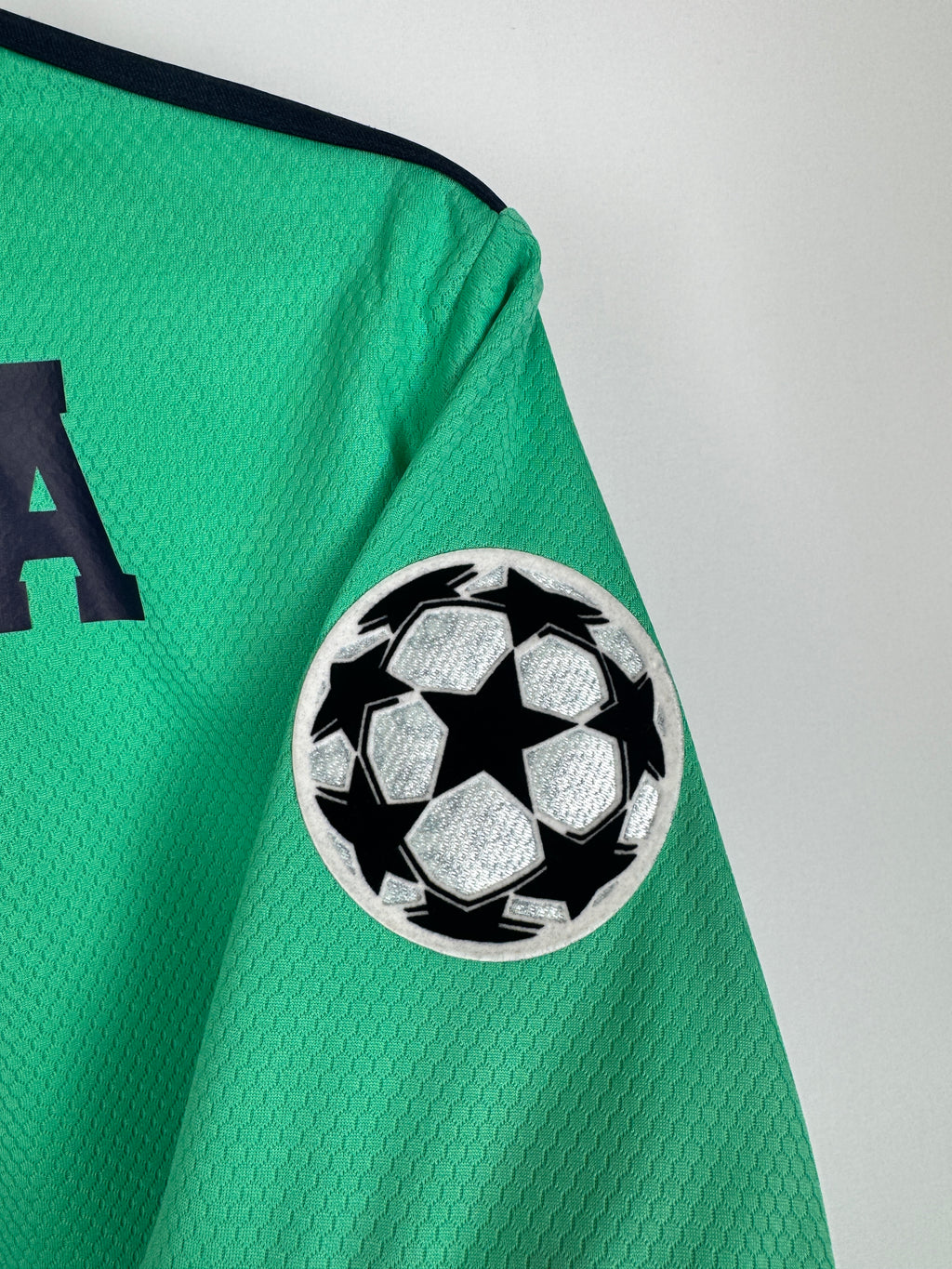 REAL MADRID 2019/2020 THIRD FOOTBALL JERSEY - BENZEMA #9 (S)