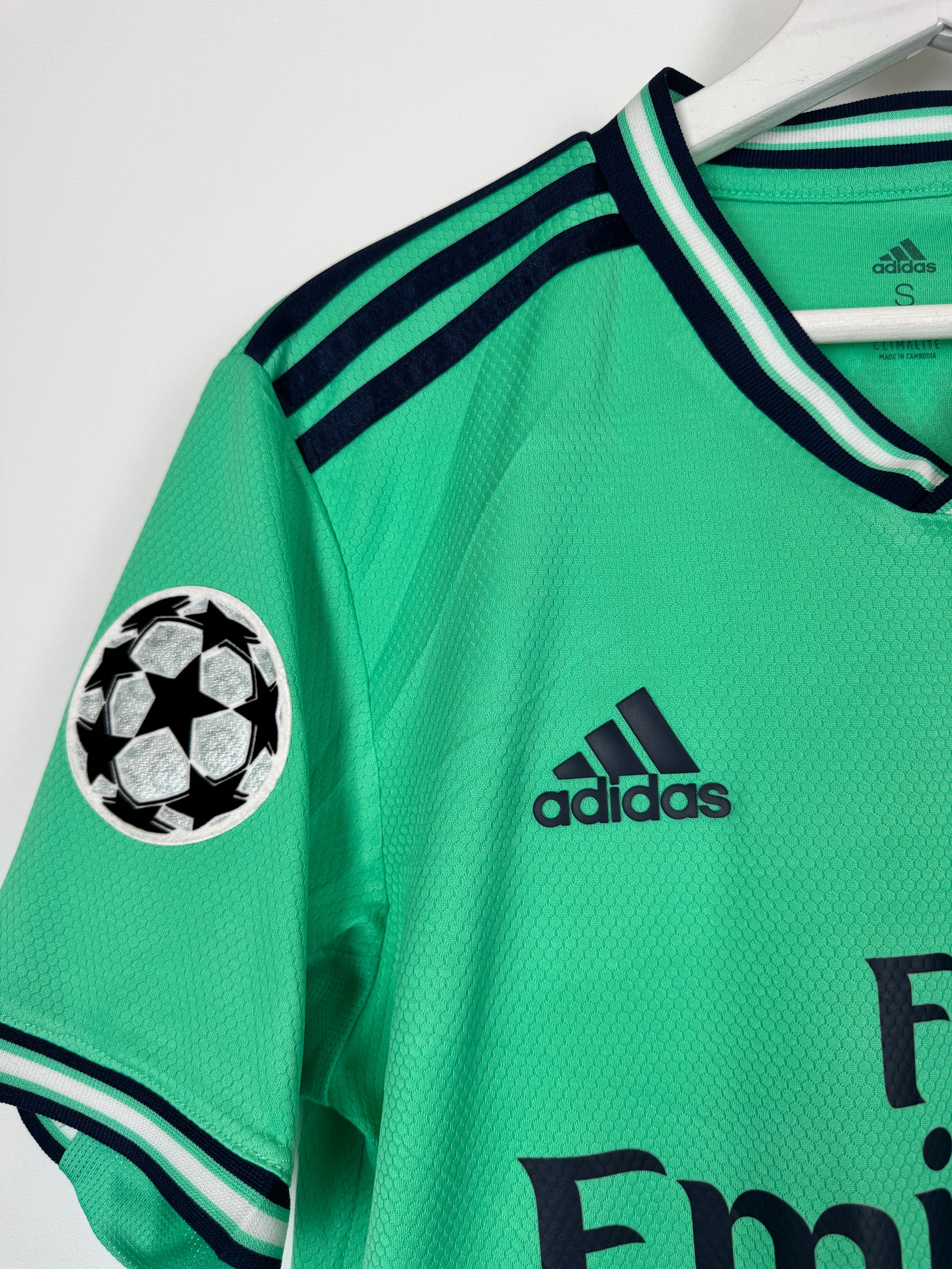 REAL MADRID 2019/2020 THIRD FOOTBALL JERSEY - BENZEMA #9 (S)