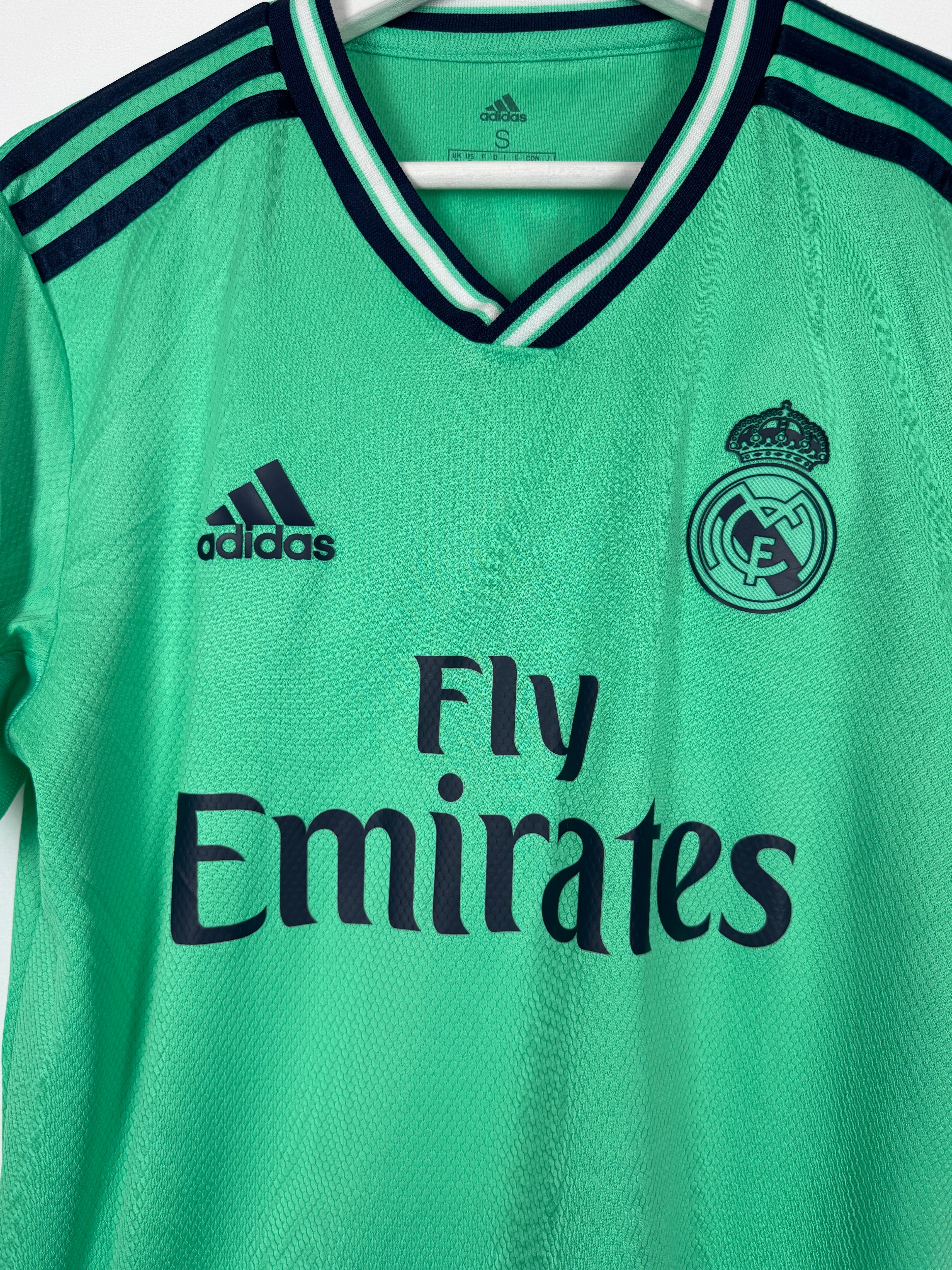 REAL MADRID 2019/2020 THIRD FOOTBALL JERSEY - BENZEMA #9 (S)