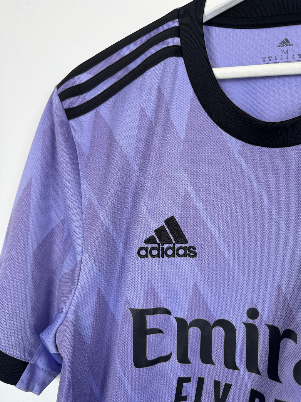 REAL MADRID 2022/2023 AWAY FOOTBALL JERSEY - VINI JR. #20 (M)