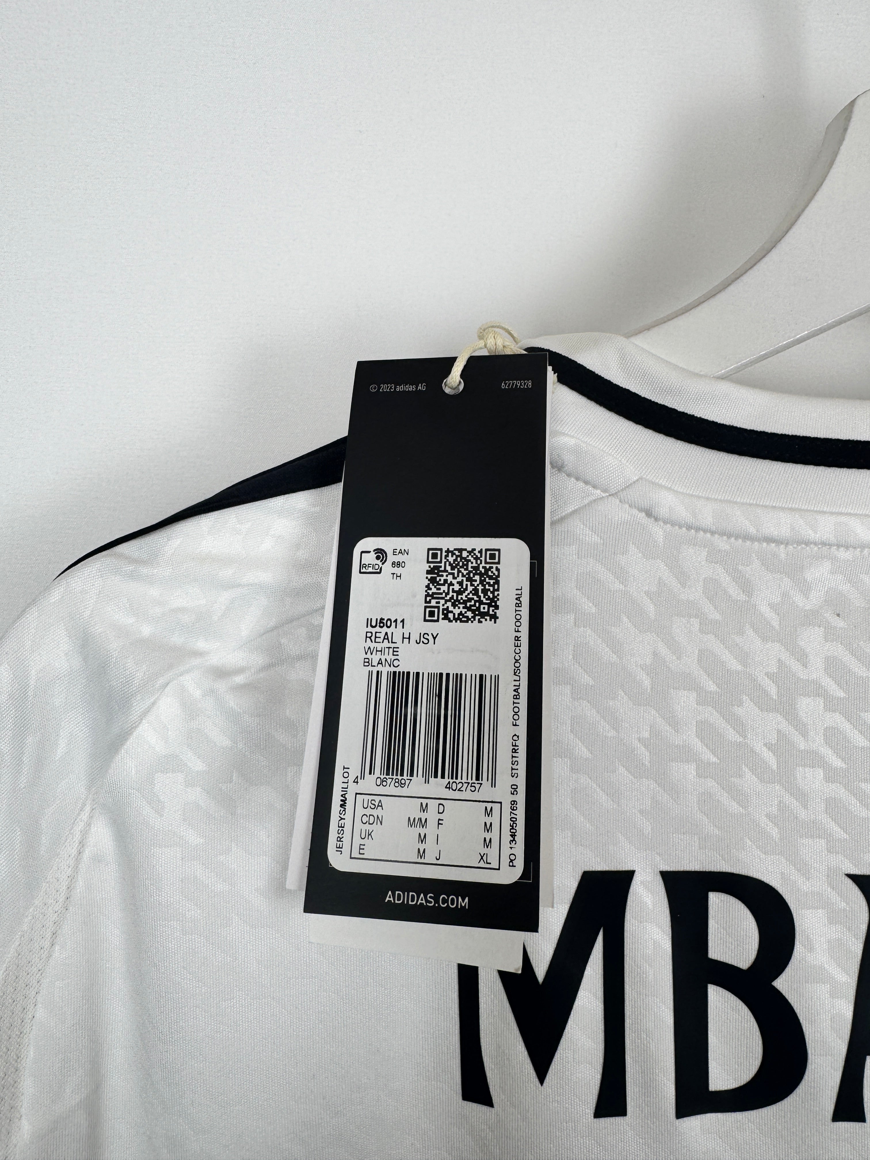 REAL MADRID 2024/2025 HOME FOOTBALL JERSEY NEW - MBAPPE #9 (M)
