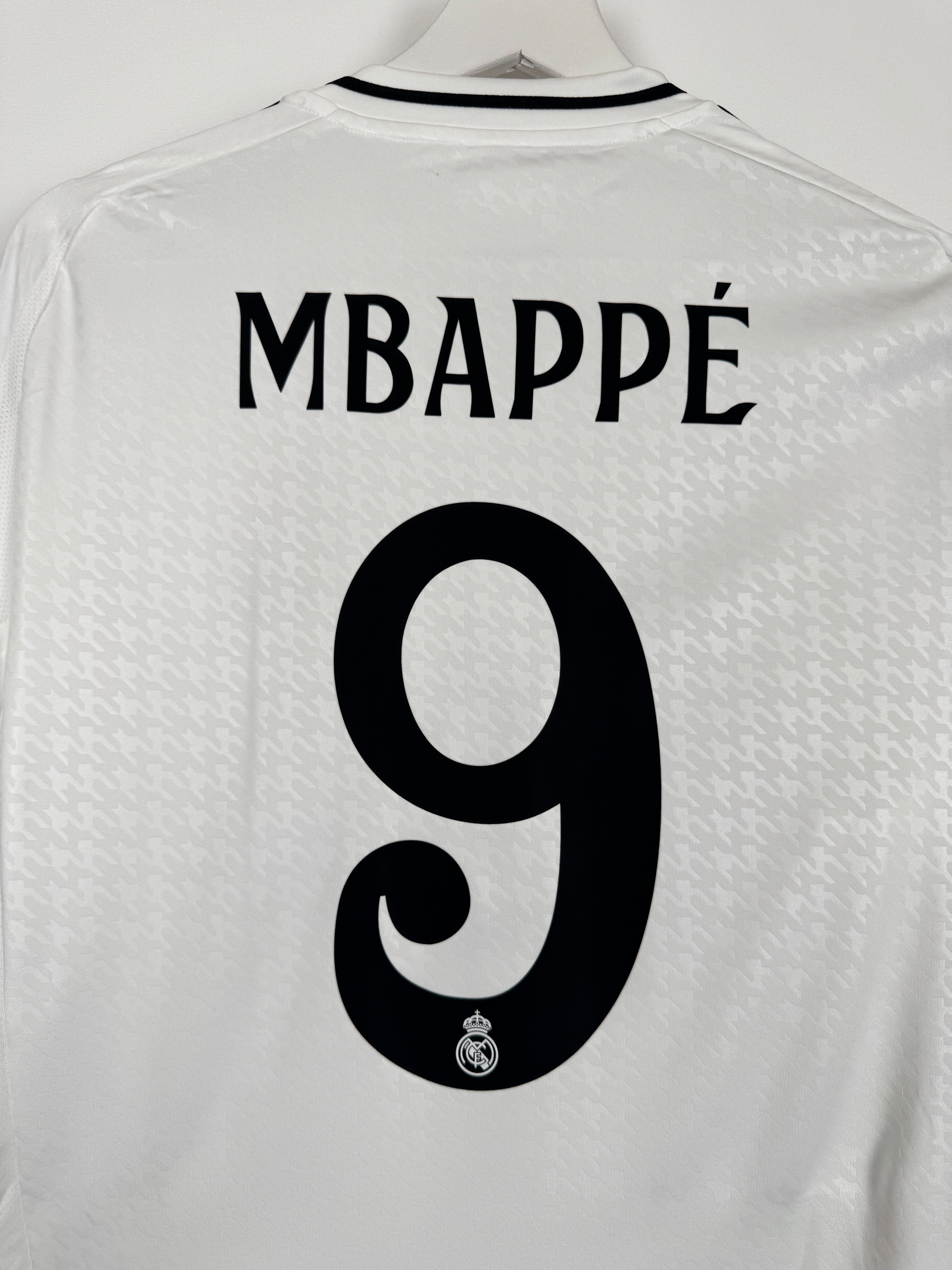 REAL MADRID 2024/2025 HOME FOOTBALL JERSEY NEW - MBAPPE #9 (M)