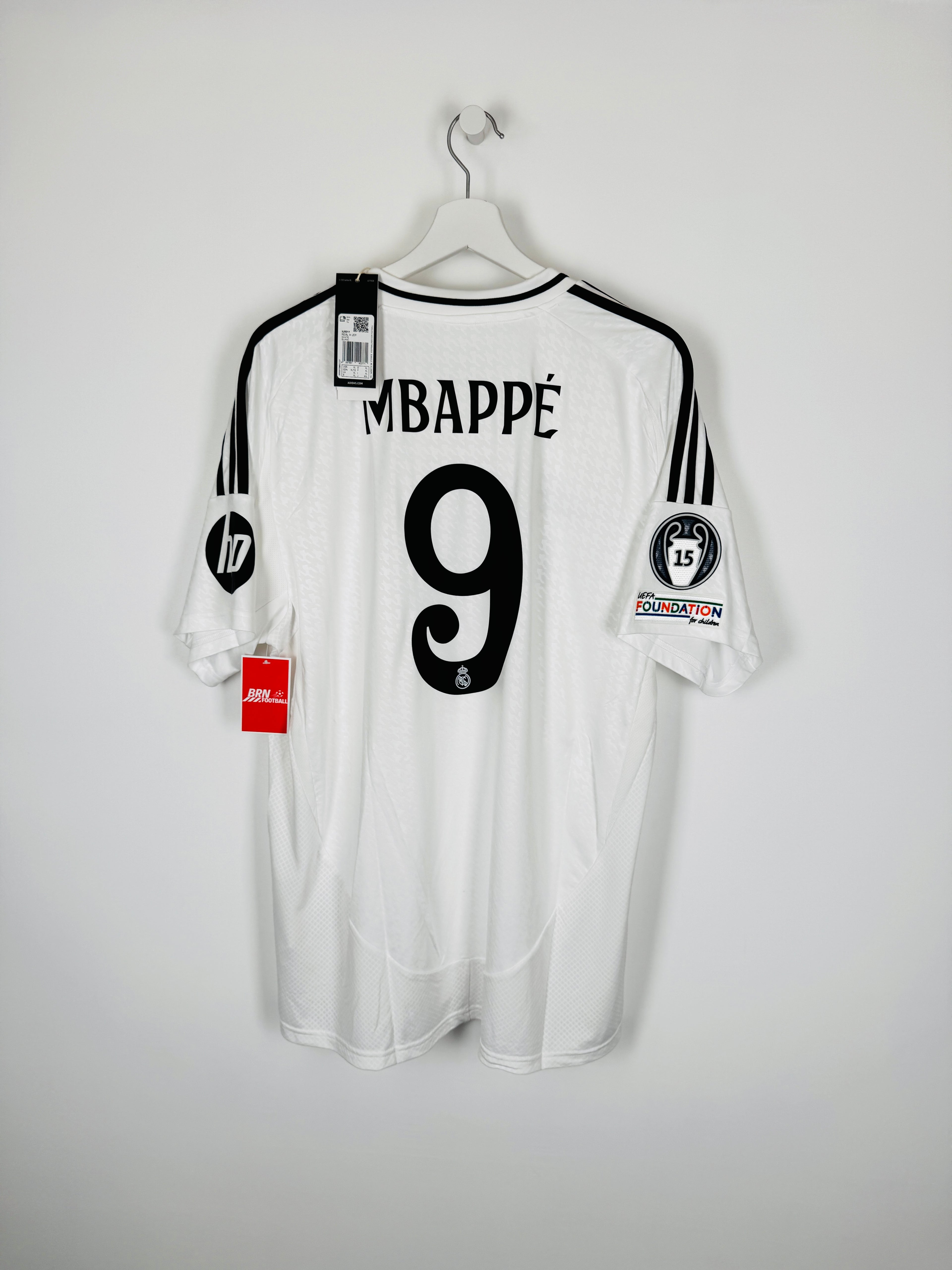 REAL MADRID 2024/2025 HOME FOOTBALL JERSEY NEW - MBAPPÉ #9 (XL)