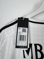 REAL MADRID 2024/2025 HOME FOOTBALL JERSEY NEW - MBAPPÉ #9 (XL)