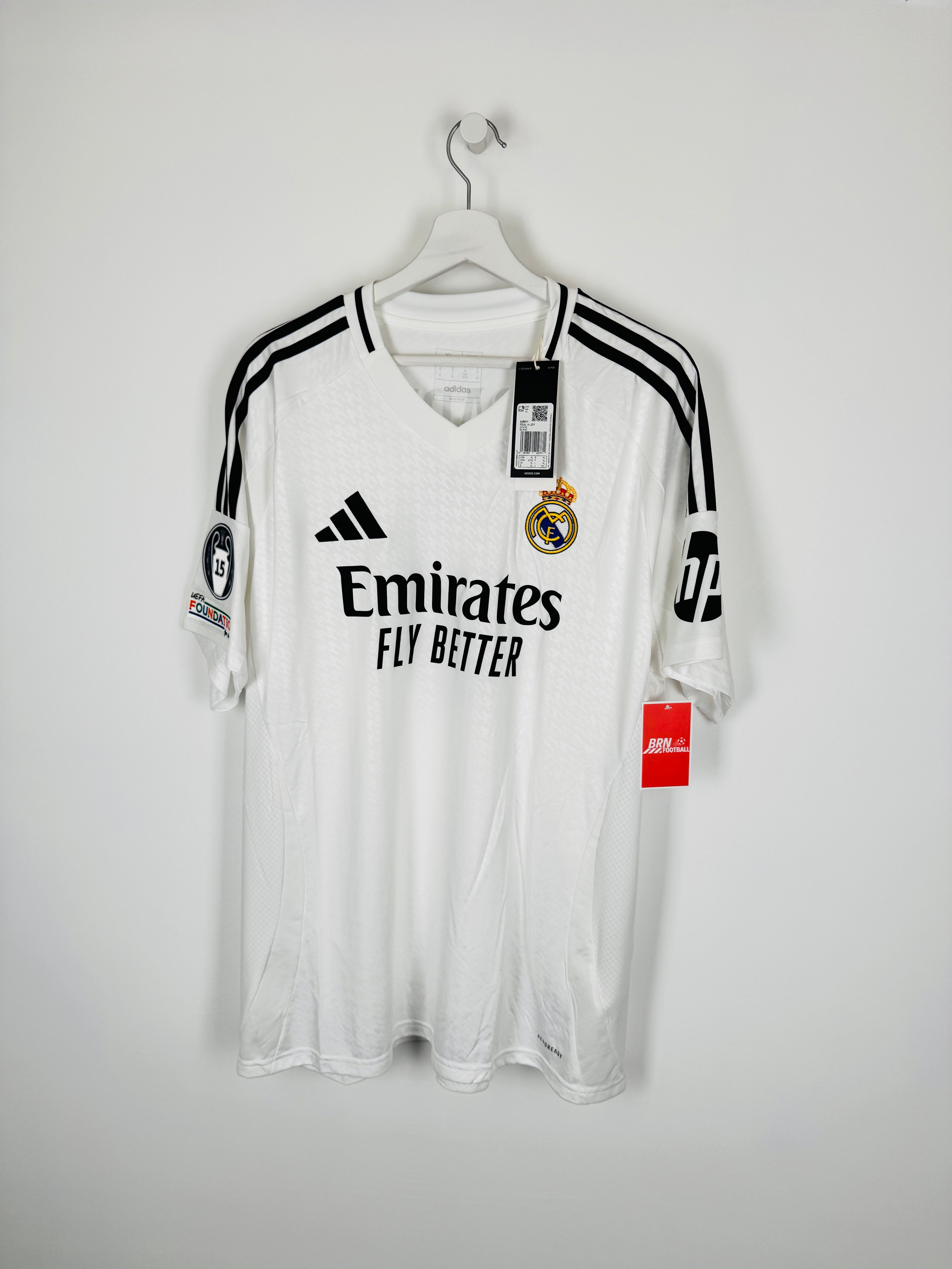 REAL MADRID 2024/2025 HOME FOOTBALL JERSEY NEW - MBAPPÉ #9 (XL)