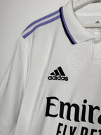 REAL MADRID 2022/2023 HOME FOOTBALL JERSEY - BENZEMA #9 BALLON D'OR (XL)