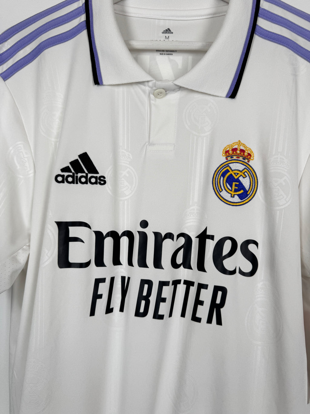 REAL MADRID 2022/2023 HOME FOOTBALL JERSEY - BENZEMA #9 BALLON D'OR (M)