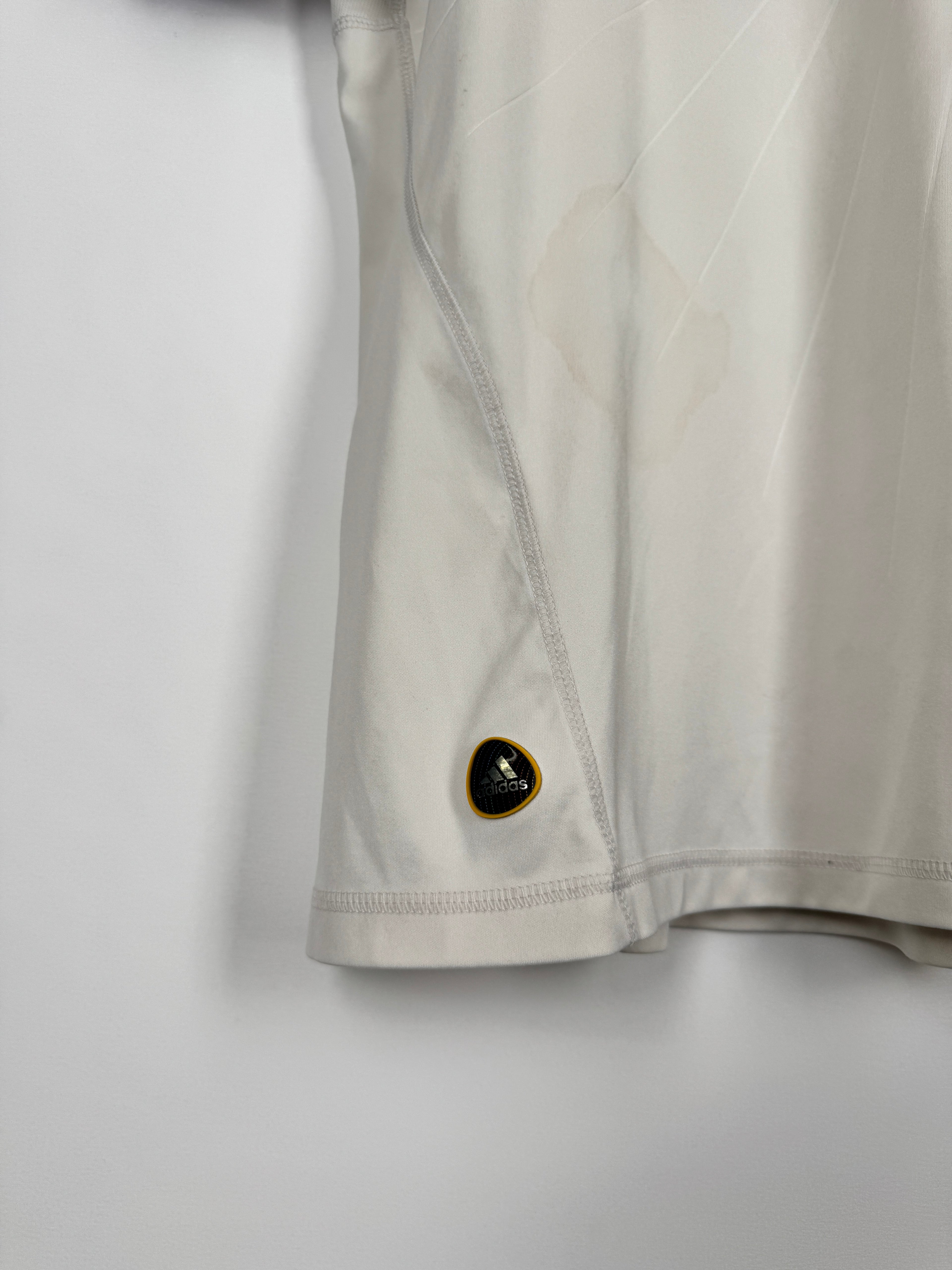 REAL MADRID FOOTBALL SHIRT 2010/2011 HOME - RONALDO #7 (M)