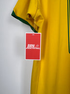 MAILLOT DE FOOTBALL BRÉSIL 2006 DOMICILE - RONALDINHO #10 (M)