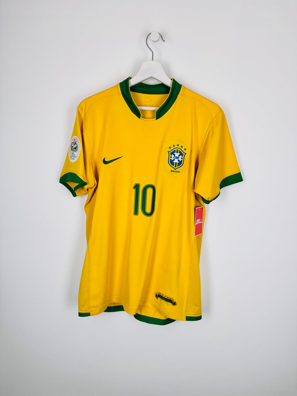 MAILLOT DE FOOTBALL BRÉSIL 2006 DOMICILE - RONALDINHO #10 (M)