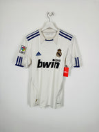 REAL MADRID 2010/2011 HOME FOOTBALL SHIRT - RONALDO #7 (S)
