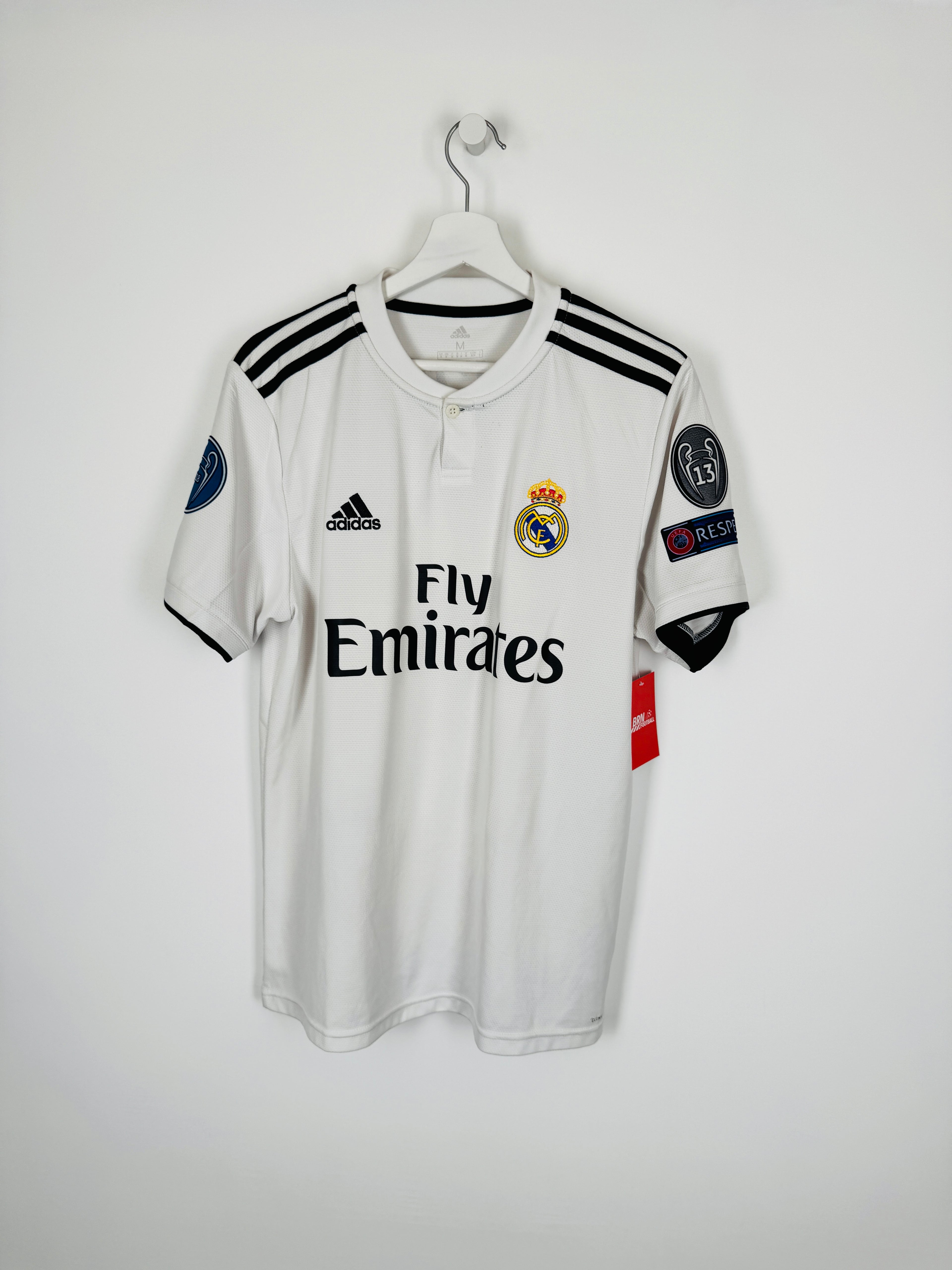 REAL MADRID 2018/2019 HOME FOOTBALL JERSEY - BENZEMA #9 (M)
