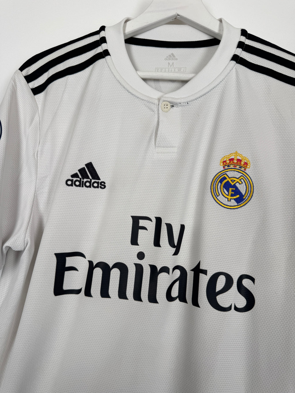 REAL MADRID 2018/2019 HOME FOOTBALL JERSEY - BENZEMA #9 (M)