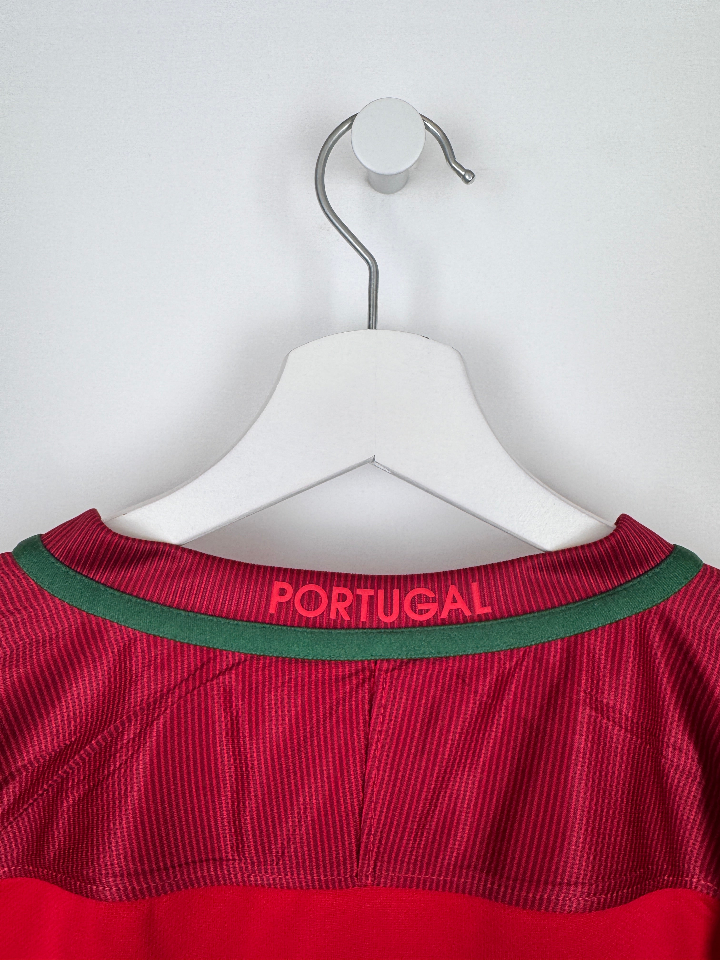 MAILLOT DE FOOTBALL PORTUGAL 2016 DOMICILE - CRISTIANO RONALDO #7 (L)