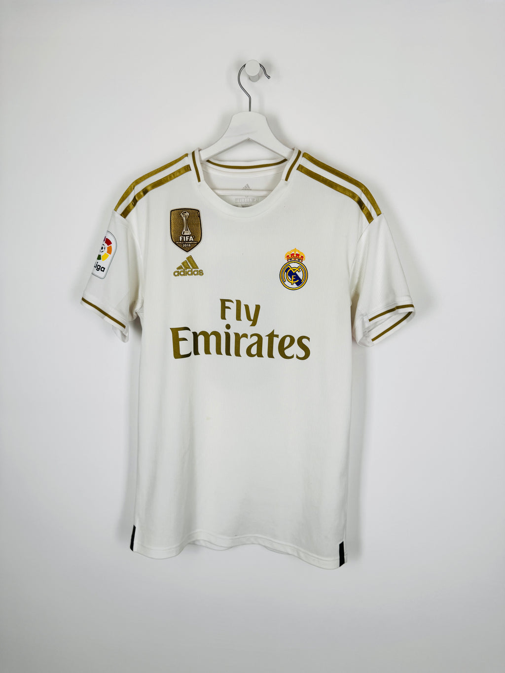 REAL MADRID 2019/2020 HOME FOOTBALL JERSEY - BENZEMA #9 (S)