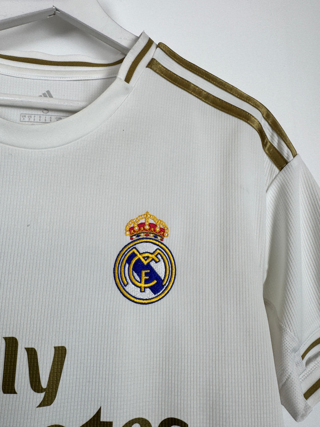 REAL MADRID 2019/2020 HOME FOOTBALL JERSEY - BENZEMA #9 (S)