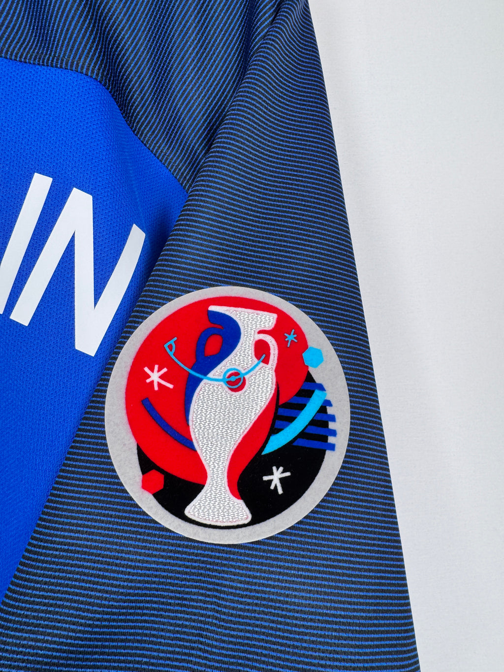 PSG FOOTBALL JERSEY 1997/1998 HOME - NGOTTY #4 (S)