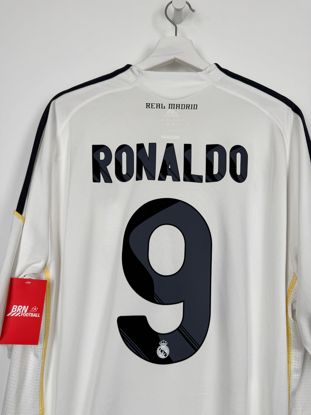 REAL MADRID FOOTBALL JERSEY 2009/2010 HOME - RONALDO #9 (XXL)