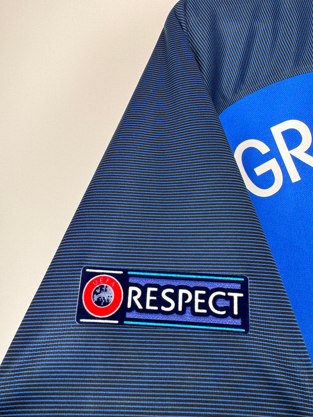 PSG FOOTBALL JERSEY 1997/1998 HOME - NGOTTY #4 (S)