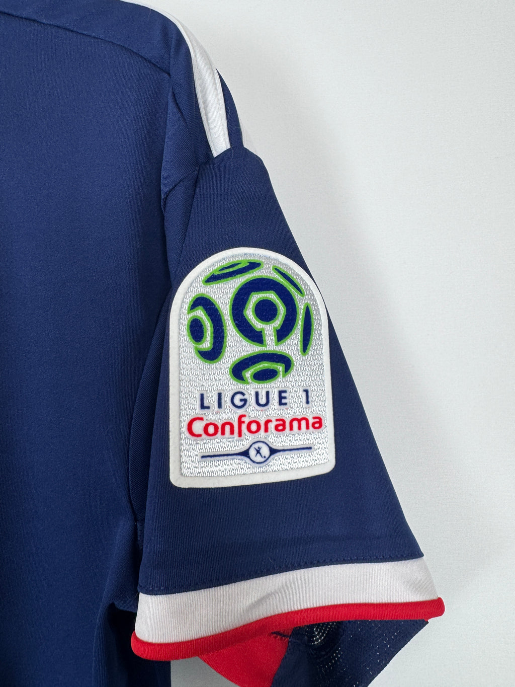 OLYMPIQUE LYONNAIS 2019/2020 AWAY FOOTBALL JERSEY - MEMPHIS #11 (S)