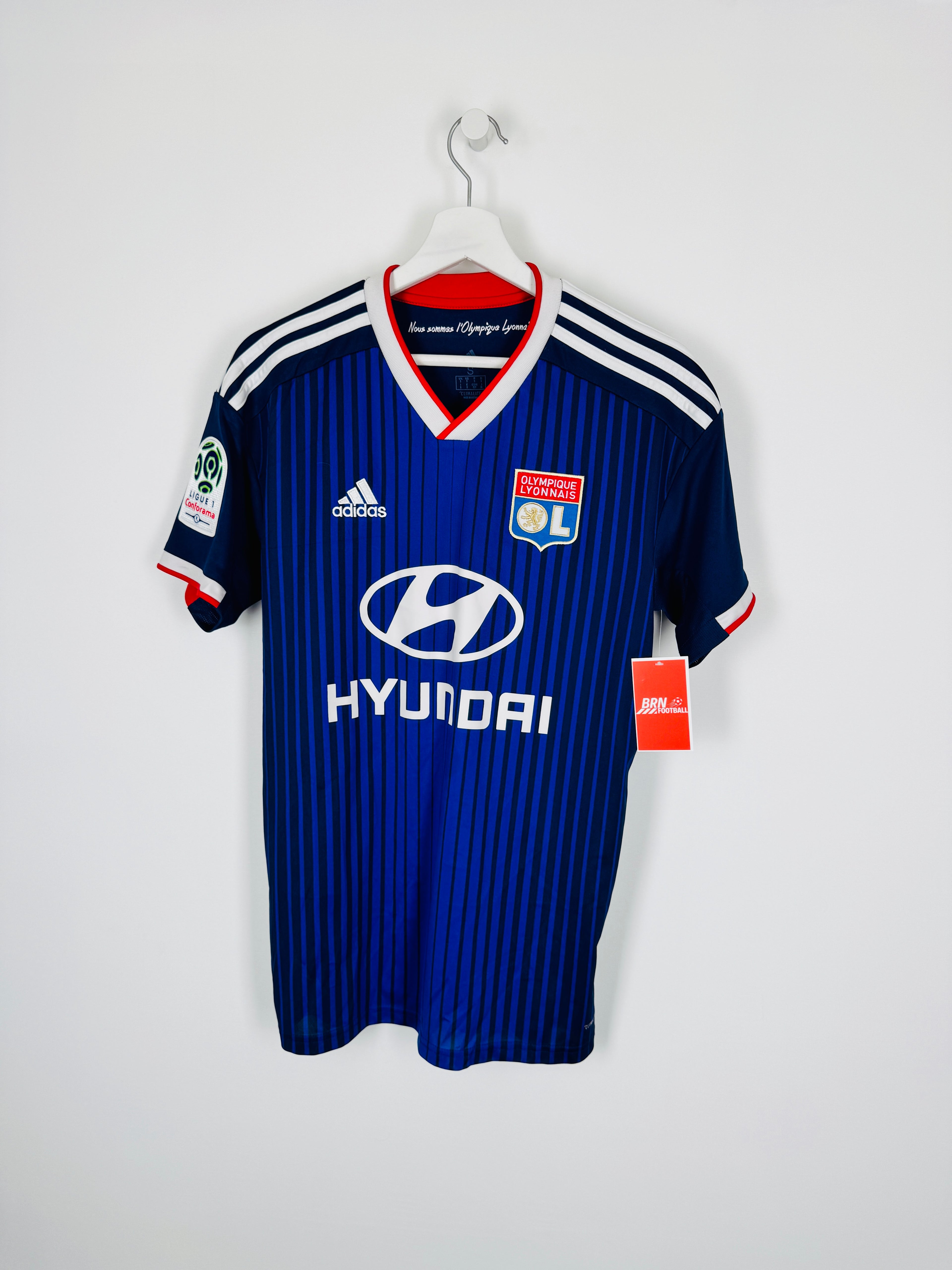 OLYMPIQUE LYONNAIS 2019/2020 AWAY FOOTBALL JERSEY - MEMPHIS #11 (S)