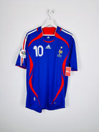 MAILLOT DE FOOTBALL ÉQUIPE DE FRANCE 2006 DOMICILE - ZINÉDINE ZIDANE #10 (L)