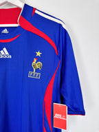 MAILLOT DE FOOTBALL ÉQUIPE DE FRANCE 2006 DOMICILE - ZINÉDINE ZIDANE #10 (L)