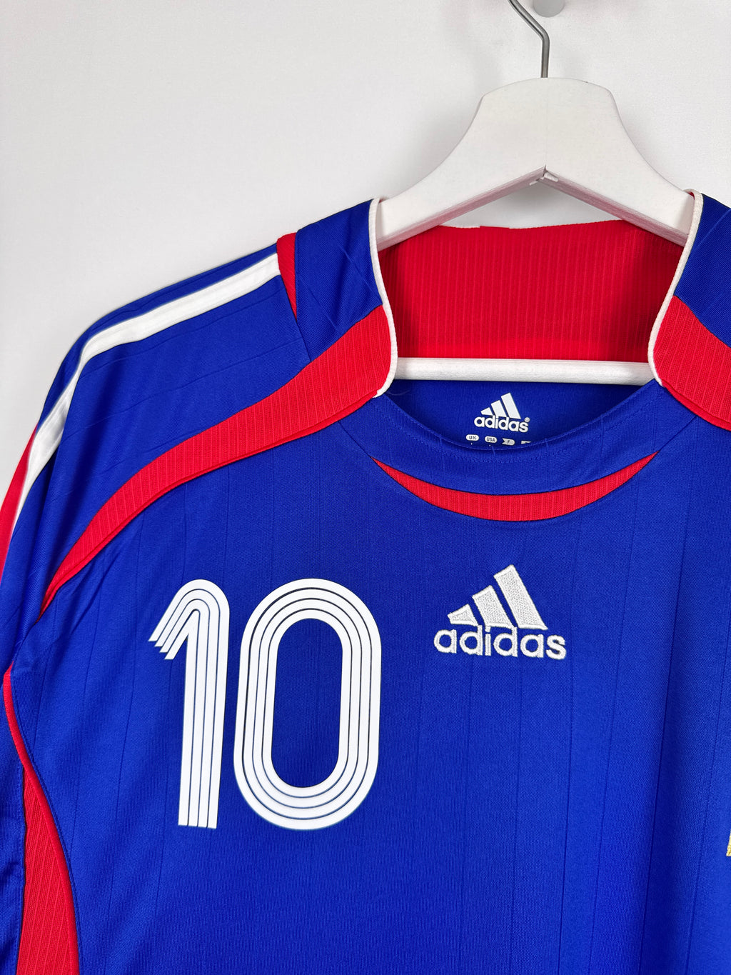 MAILLOT DE FOOTBALL ÉQUIPE DE FRANCE 2006 DOMICILE - ZINÉDINE ZIDANE #10 (L)