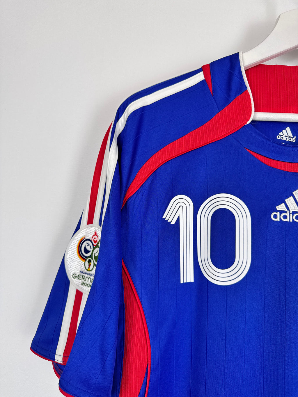 MAILLOT DE FOOTBALL ÉQUIPE DE FRANCE 2006 DOMICILE - ZINÉDINE ZIDANE #10 (L)