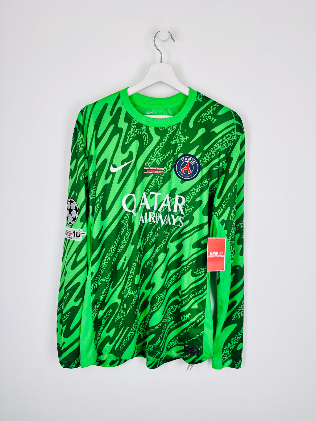 MAILLOT DE FOOTBALL PSG 2024/2025 GARDIEN FINALE MUNICH 2025 NEUF - GIANLUIGI DONNARUMMA #1 (L)