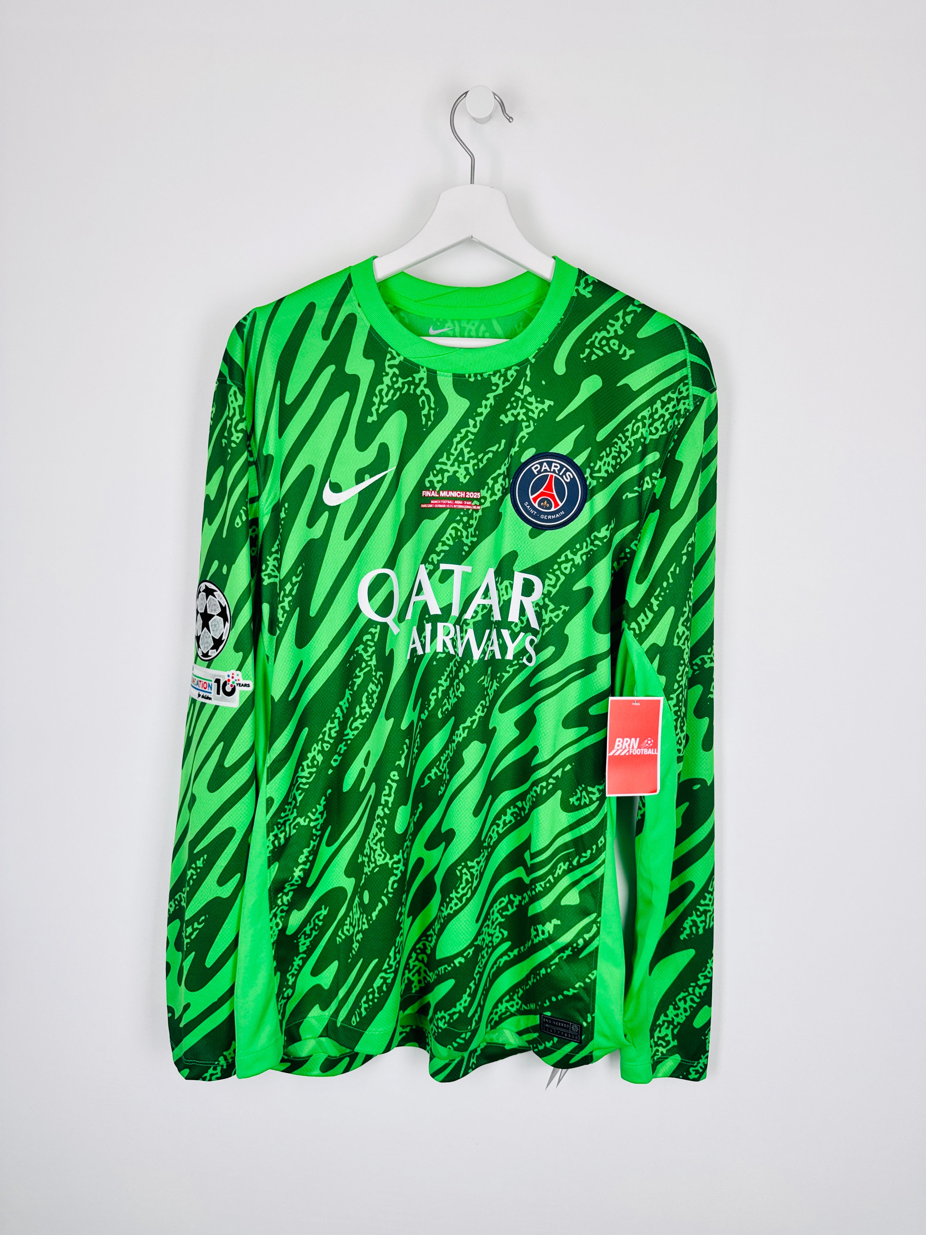 MAILLOT DE FOOTBALL PSG 2024/2025 GARDIEN FINALE MUNICH 2025 NEUF - GIANLUIGI DONNARUMMA #1 (L)