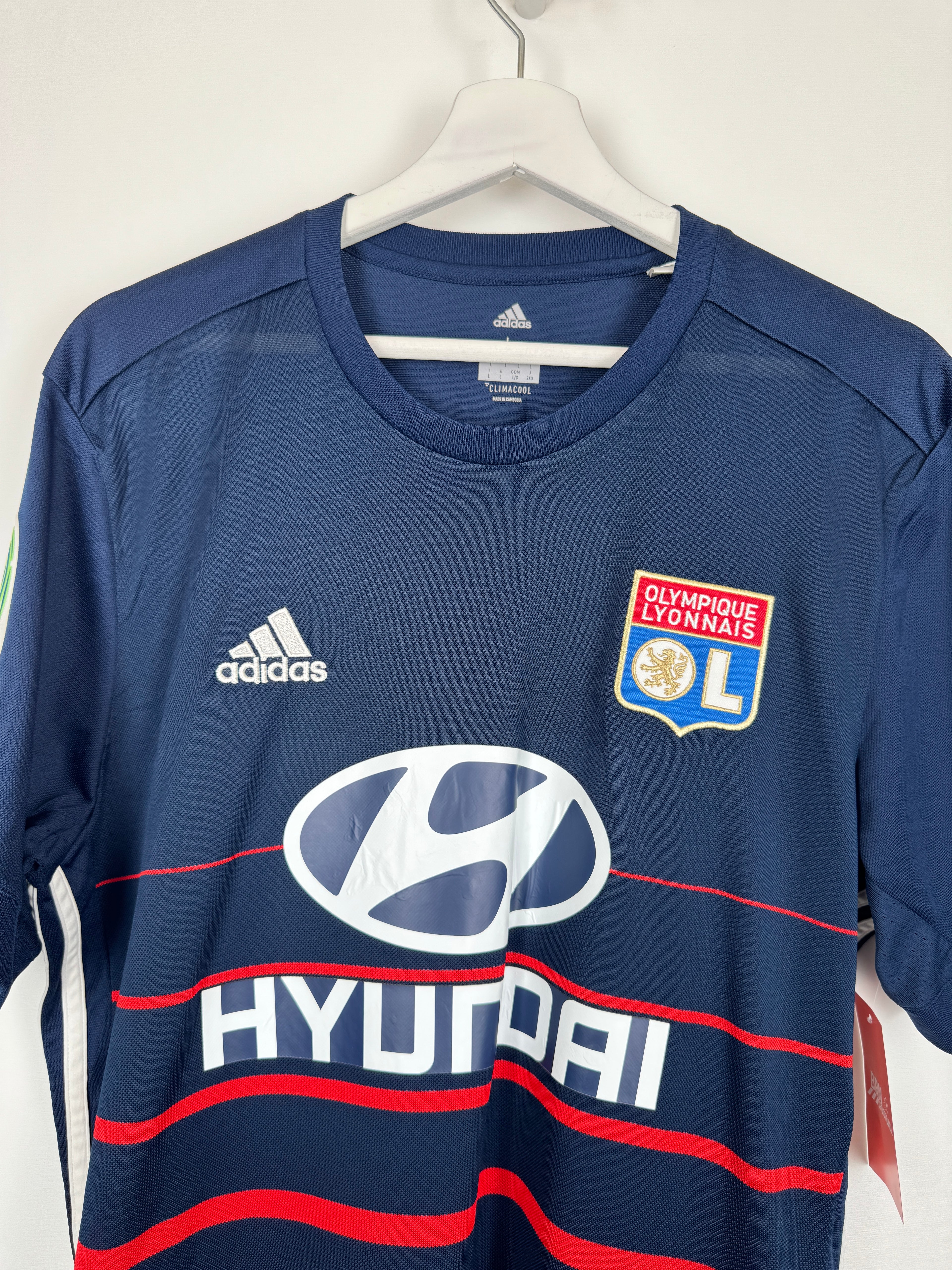 OLYMPIQUE LYONNAIS 2017/2018 AWAY FOOTBALL JERSEY - FEKIR #18 (L)