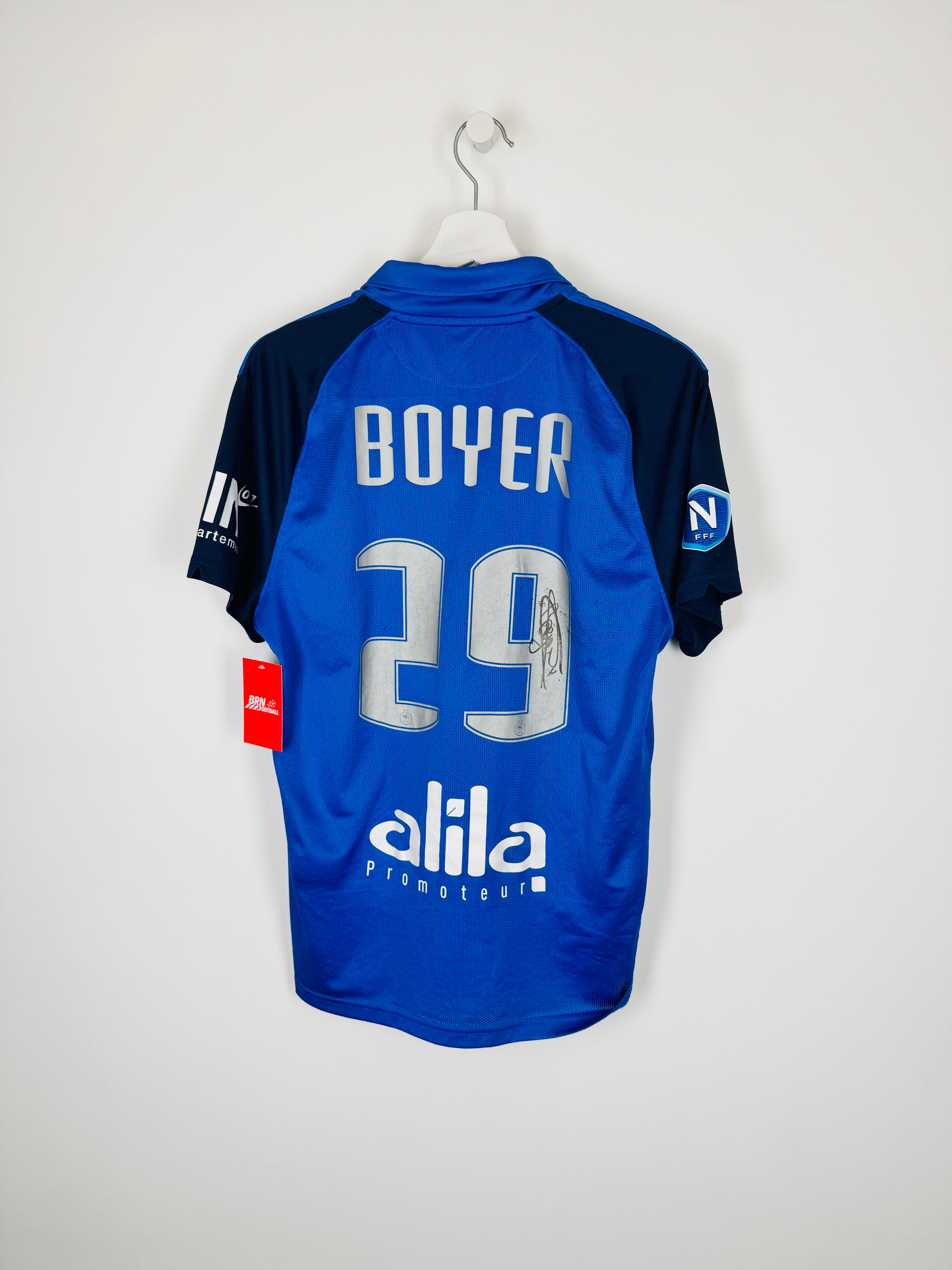 BOURG EN BRESSE FOOTBALL MATCH WORN SHIRT - BOYER #29 SIGNED (L)