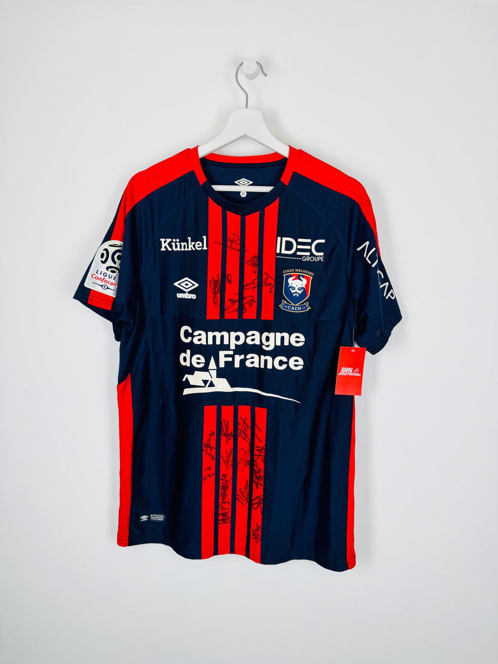 CAEN FOOTBALL JERSEY 2017/2018 HOME SIGNED (XL)