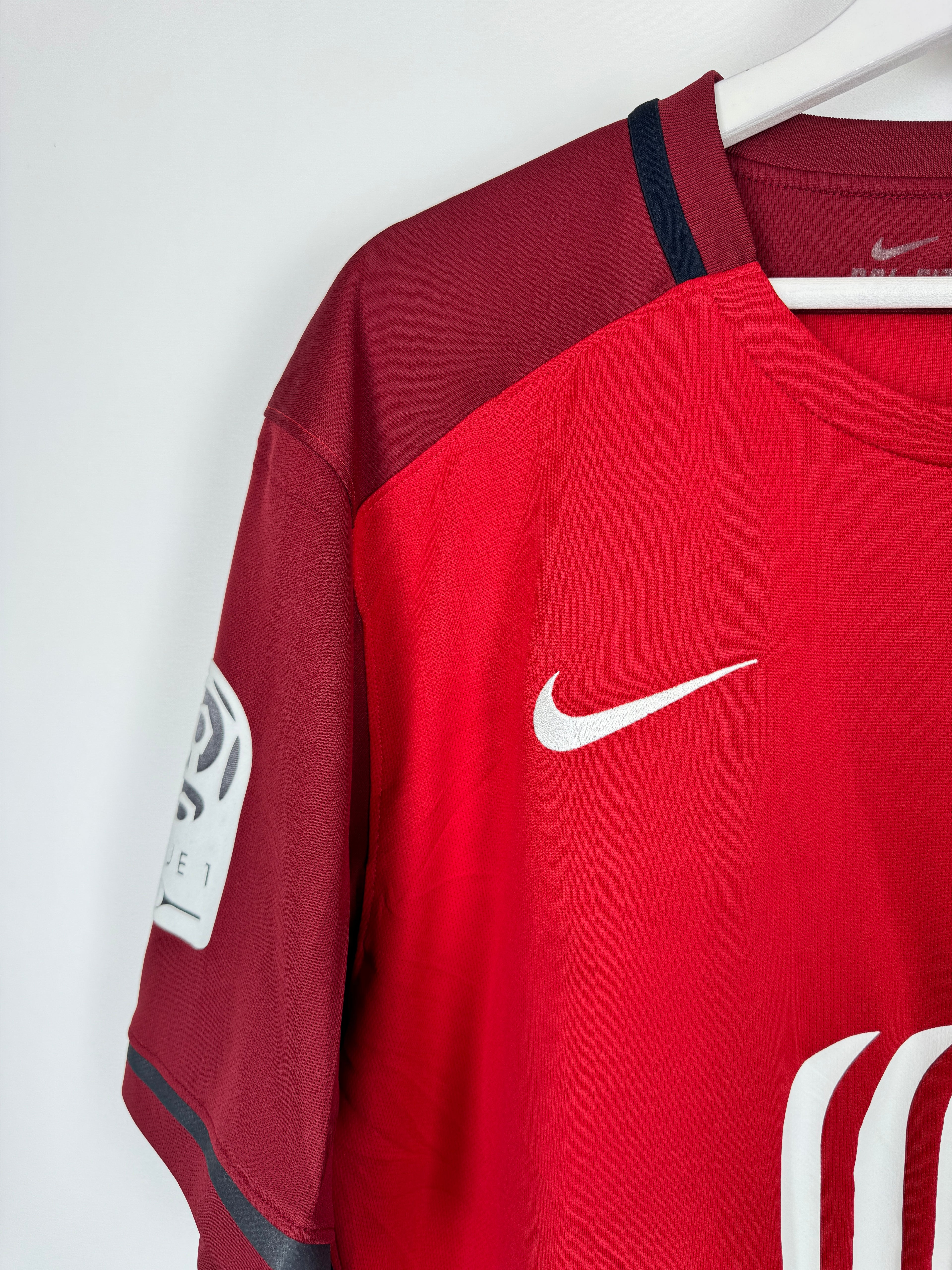LILLE 2015/2016 HOME FOOTBALL JERSEY - BOUFAL #7 (XL)