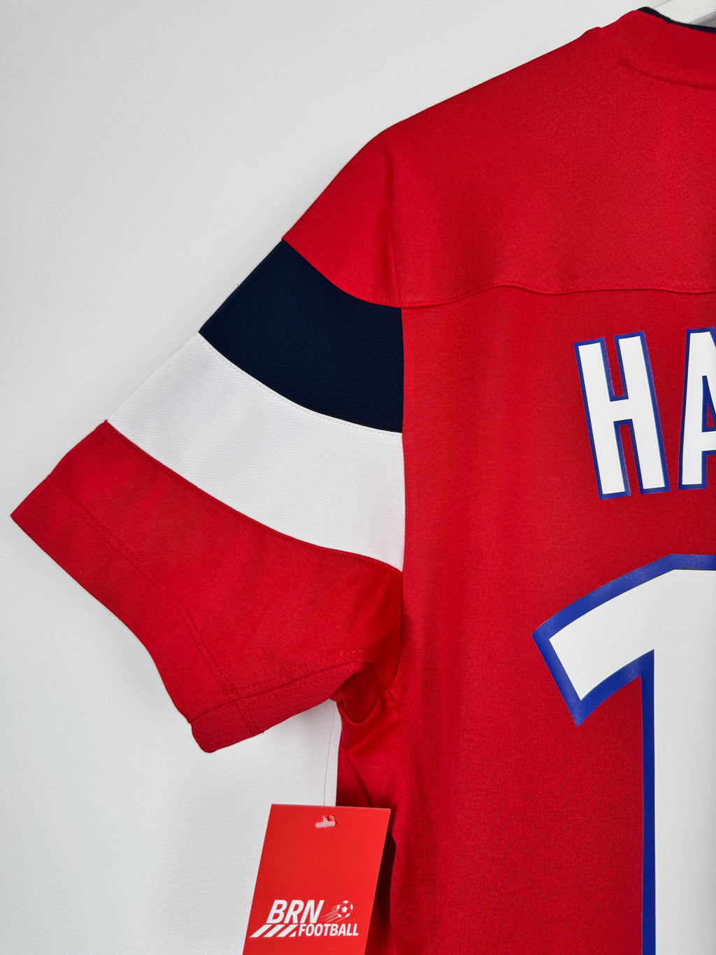 LILLE FOOTBALL SHIRT 2011/2012 HOME - HAZARD #10 (S)