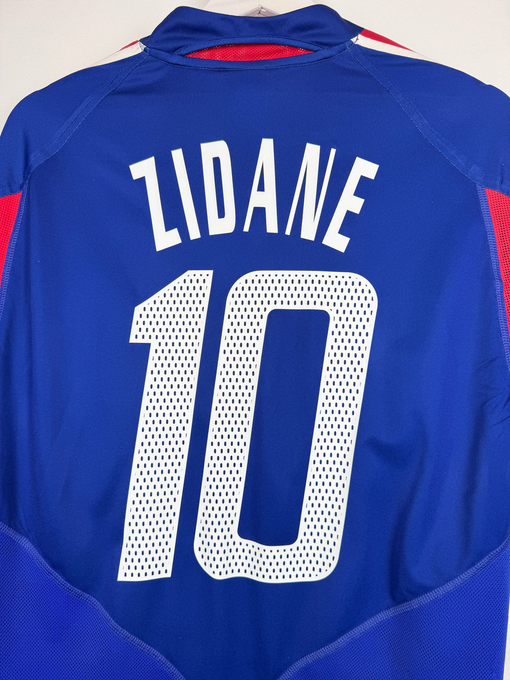 MAILLOT DE FOOTBALL ÉQUIPE DE FRANCE 2004 DOMICILE - ZINÉDINE ZIDANE #10 (M)