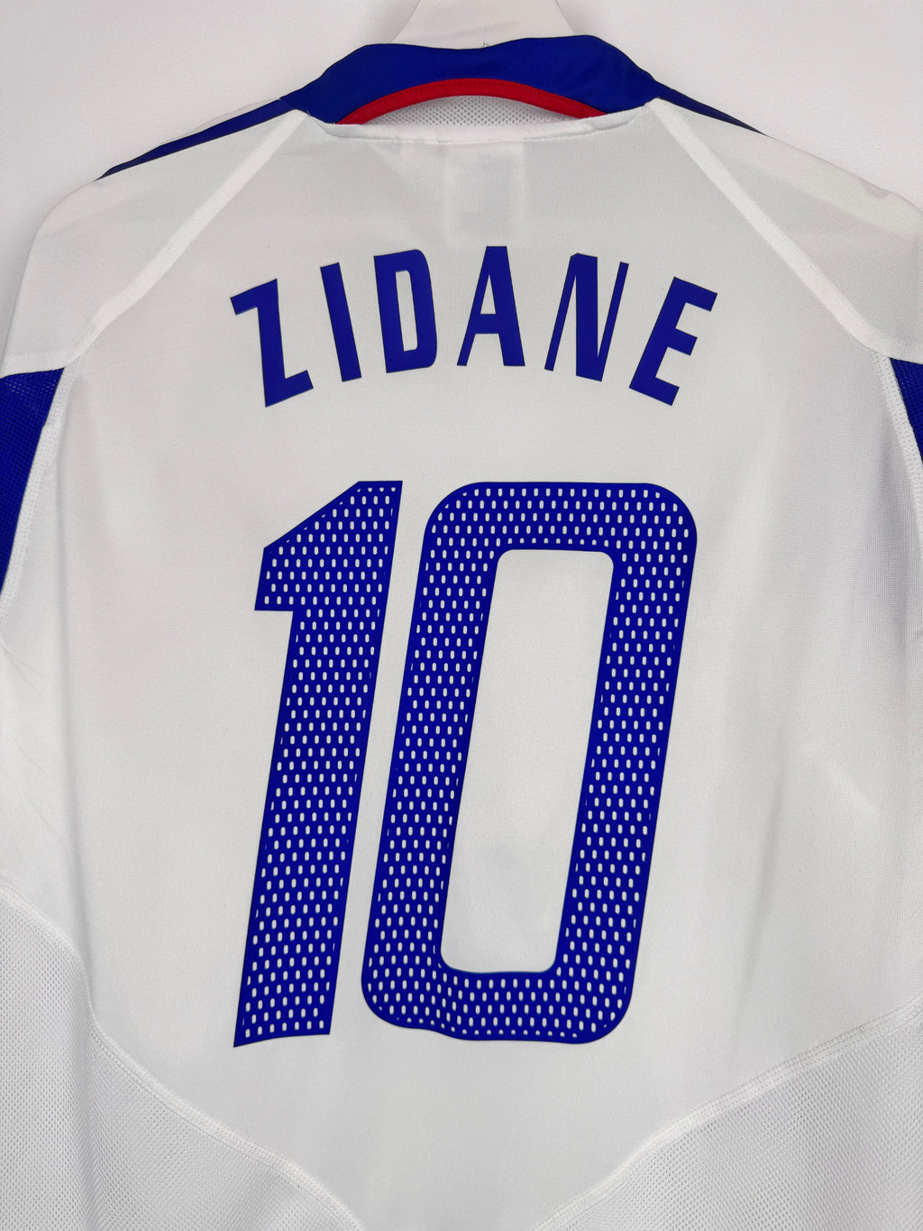 MAILLOT DE FOOTBALL ÉQUIPE DE FRANCE 2004 EXTÉRIEUR - ZINÉDINE ZIDANE #10 (M)
