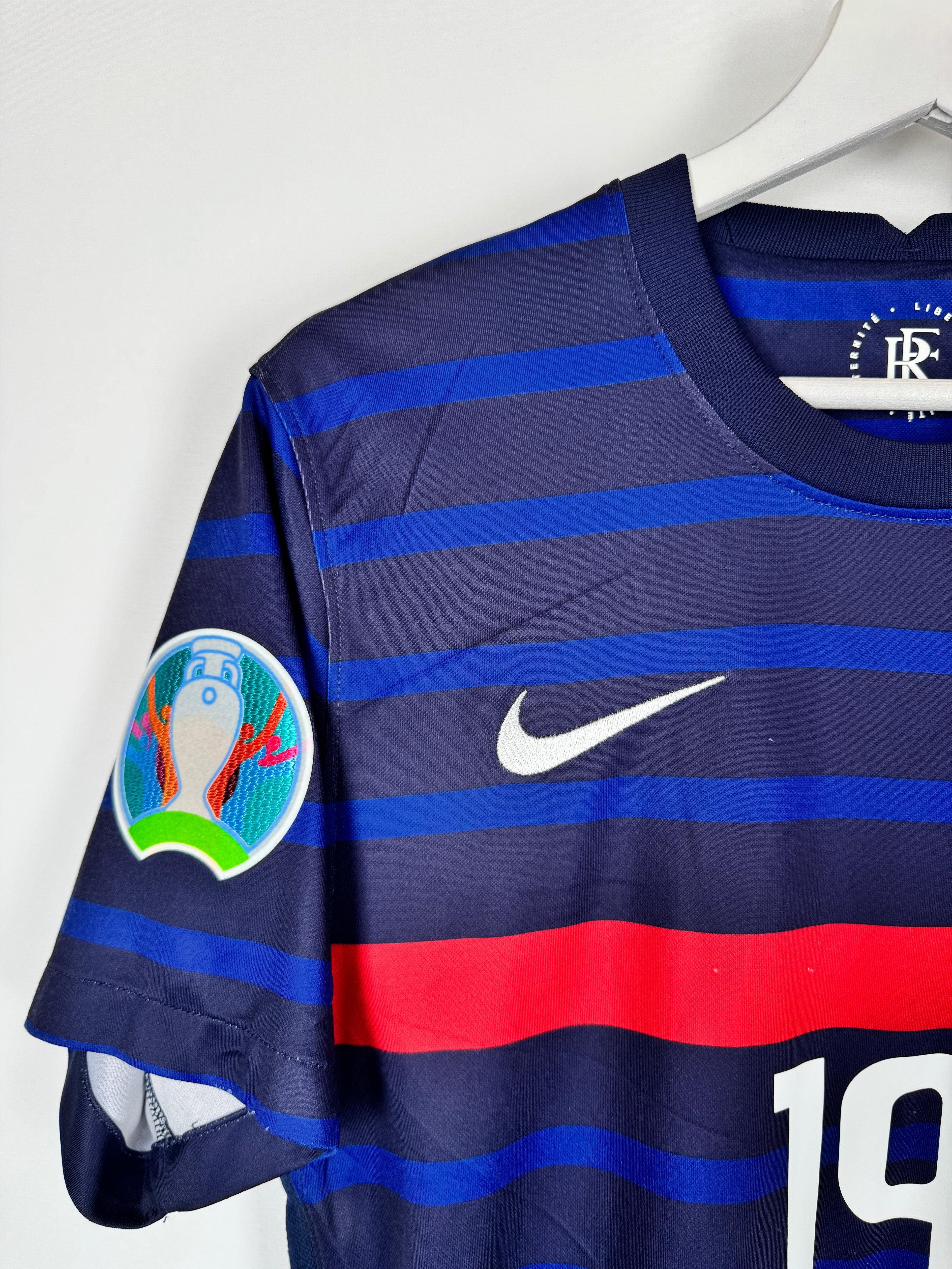 FRANCE 2020 HOME FOOTBALL SHIRT - BENZEMA #19 EURO 2021 (S)