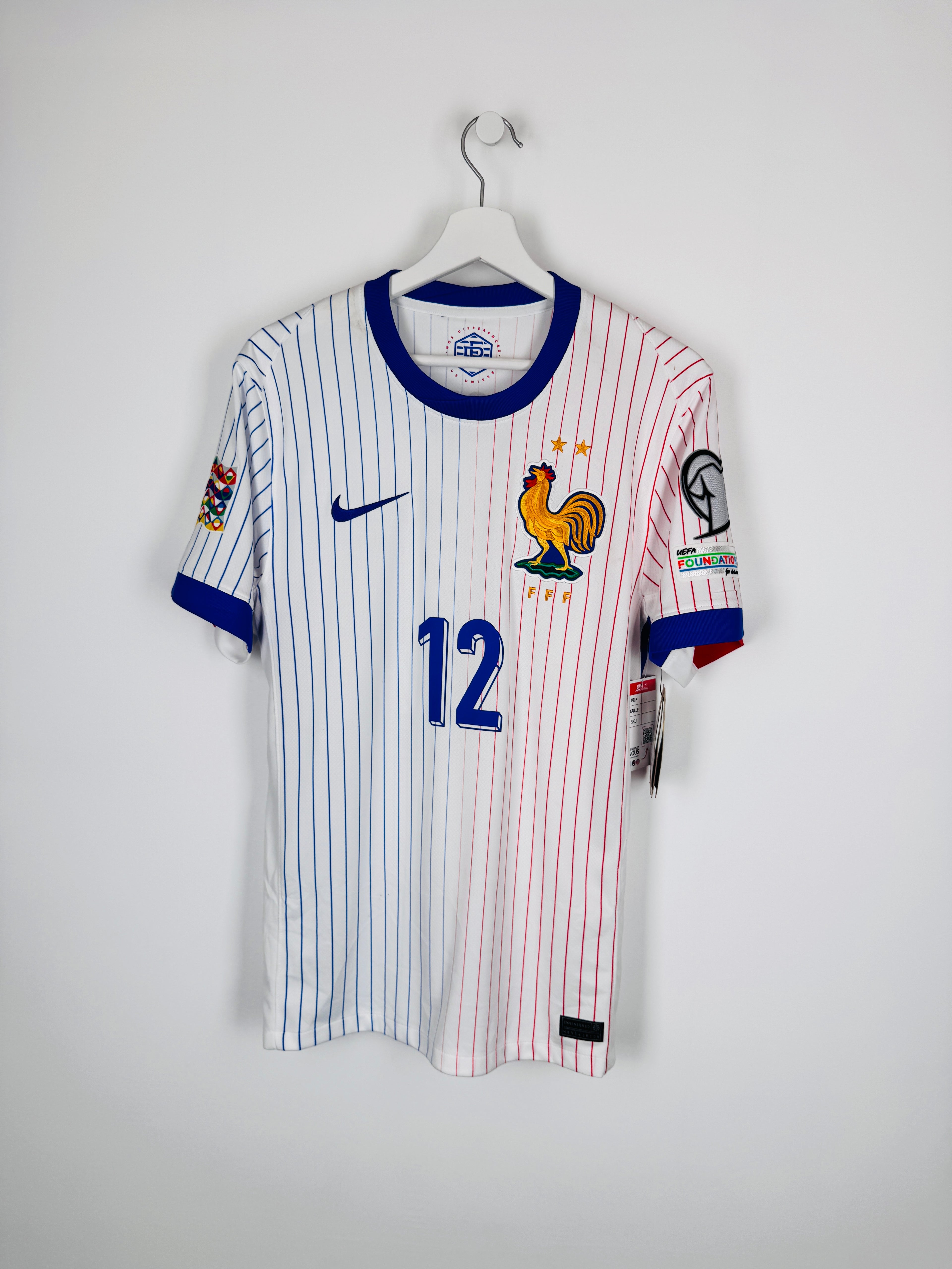 MAILLOT DE FOOTBALL ÉQUIPE DE FRANCE 2024 EXTÉRIEUR NEUF AVEC ÉTIQUETTE - DÉSIRÉ DOUÉ #12 (S)