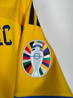 MAILLOT DE FOOTBALL SUÈDE 2022 DOMICILE NEUF AVEC ÉTIQUETTE - ZLATAN IBRAHIMOVIC #11 (M)