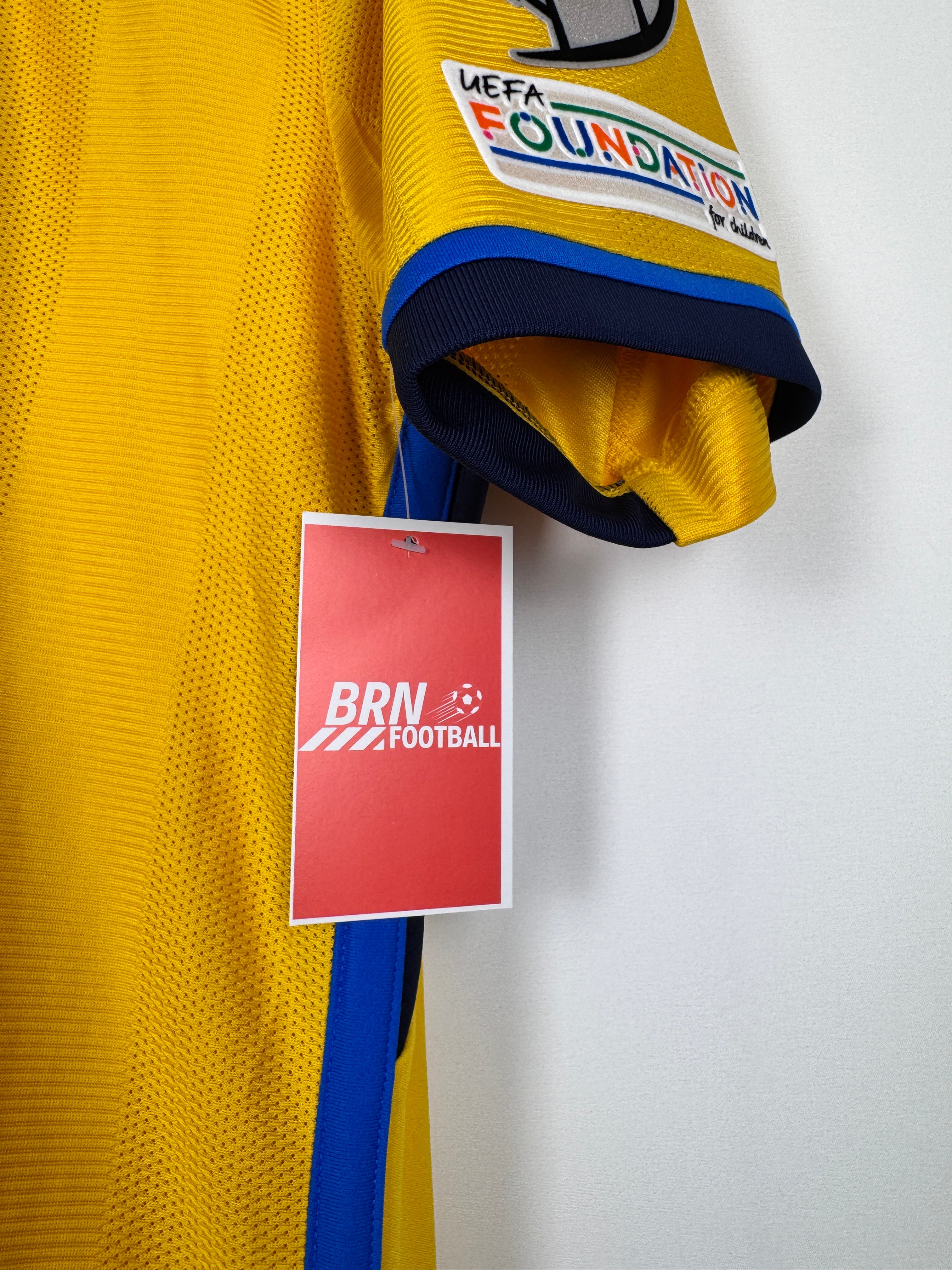 MAILLOT DE FOOTBALL SUÈDE 2022 DOMICILE NEUF AVEC ÉTIQUETTE - ZLATAN IBRAHIMOVIC #11 (M)