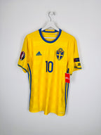 MAILLOT DE FOOTBALL SUÈDE 2016 DOMICILE - ZLATAN IBRAHIMOVIC #10 (M)