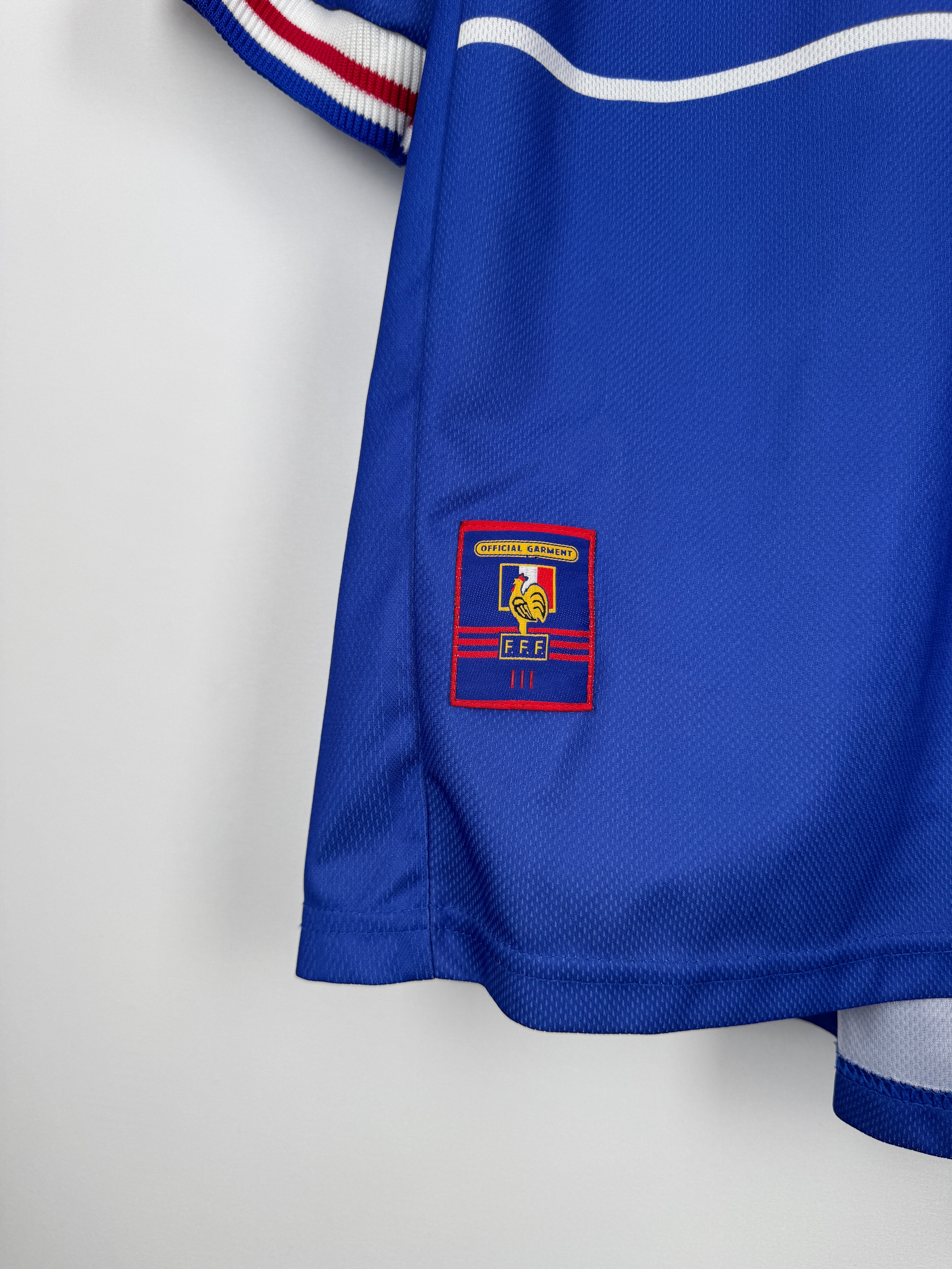FRANCE NATIONAL FOOTBALL TEAM 1998 HOME JERSEY - DESAILLY #8 (XL)